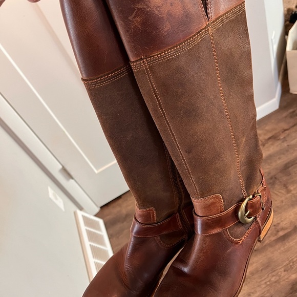 Timberland Leather Boots - Picture 4 of 5